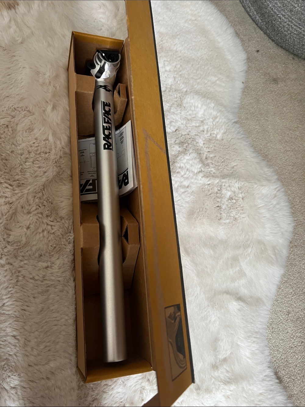 Race Face XY Zero Seatpost
